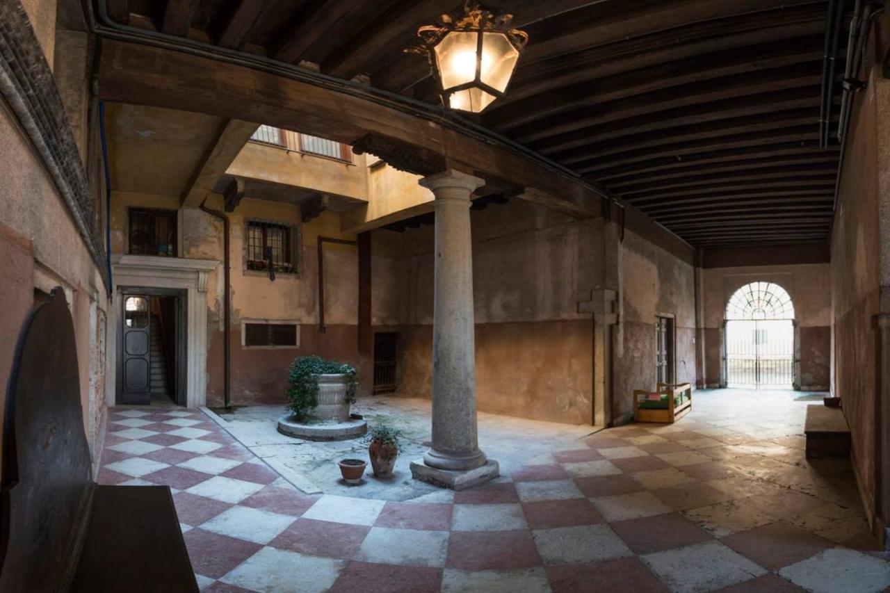 Alloggio Casa Loredan Венеция Экстерьер фото