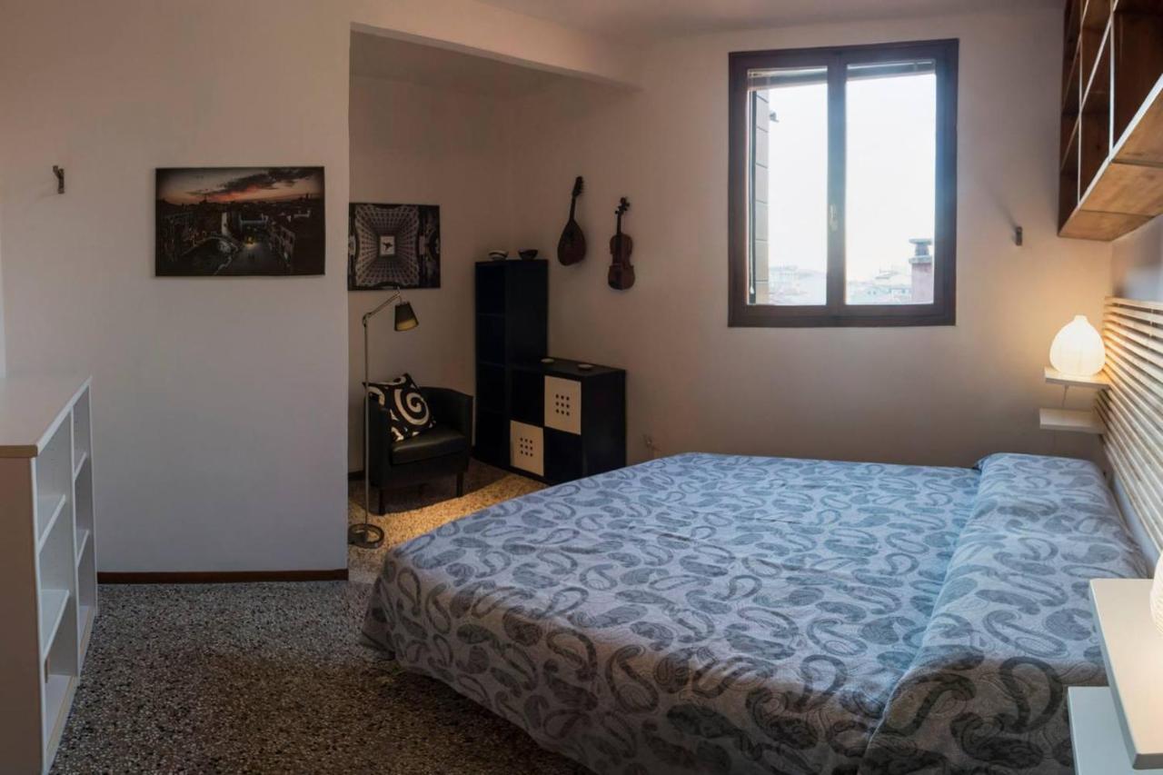 Alloggio Casa Loredan Венеция Экстерьер фото